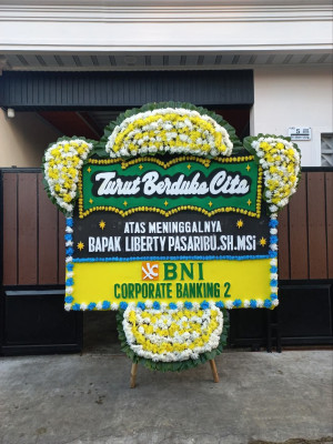 Papan Bunga Duka di Wangunjaya